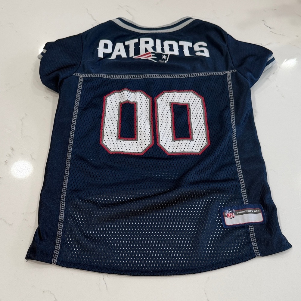Dog NE Patriots Shirt - Picture 2 of 6